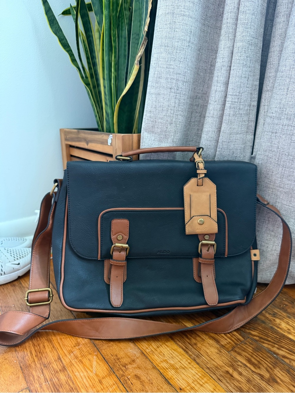 Aldo messenger bag